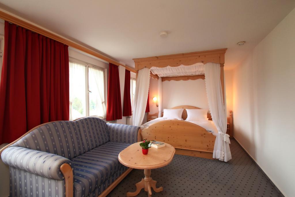 Hotel Landgasthof Adler Altenrond Exterior photo